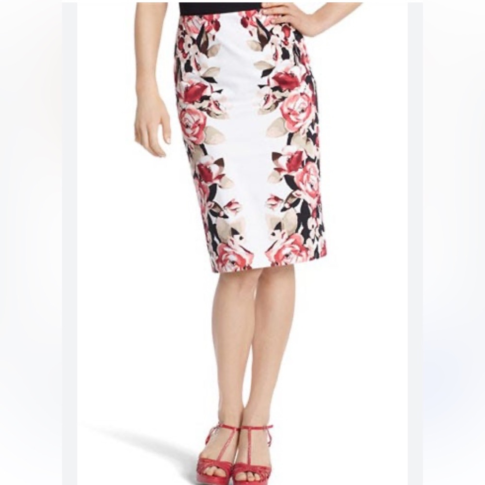 White House Black Market black, Red and ivory Floral Pencil Skirt. EUC size 6